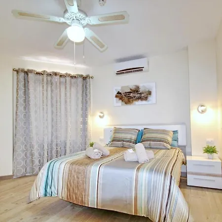 With Terrace On The Seafront In Playa Fanabe Apartment *